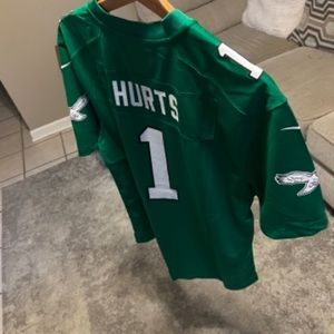 Jalen hurst Kelly green jersey